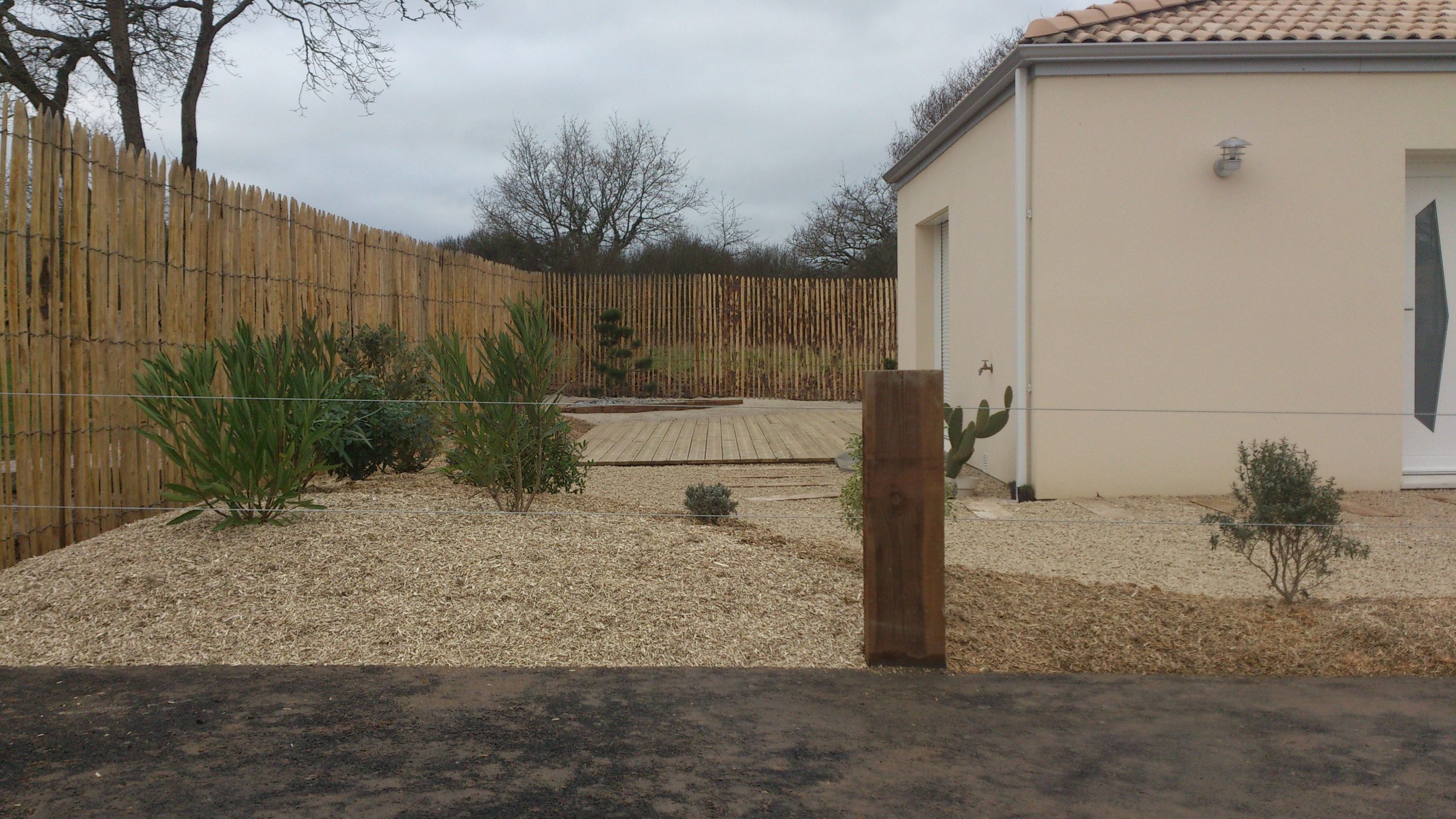 Clôture ganivelle, Terrasse bois et Massif La PLaine sur Mer
