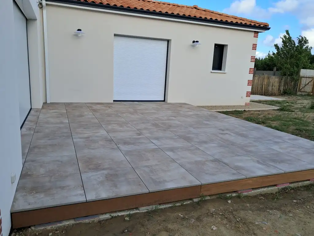 Terrasse sur plots 60x60